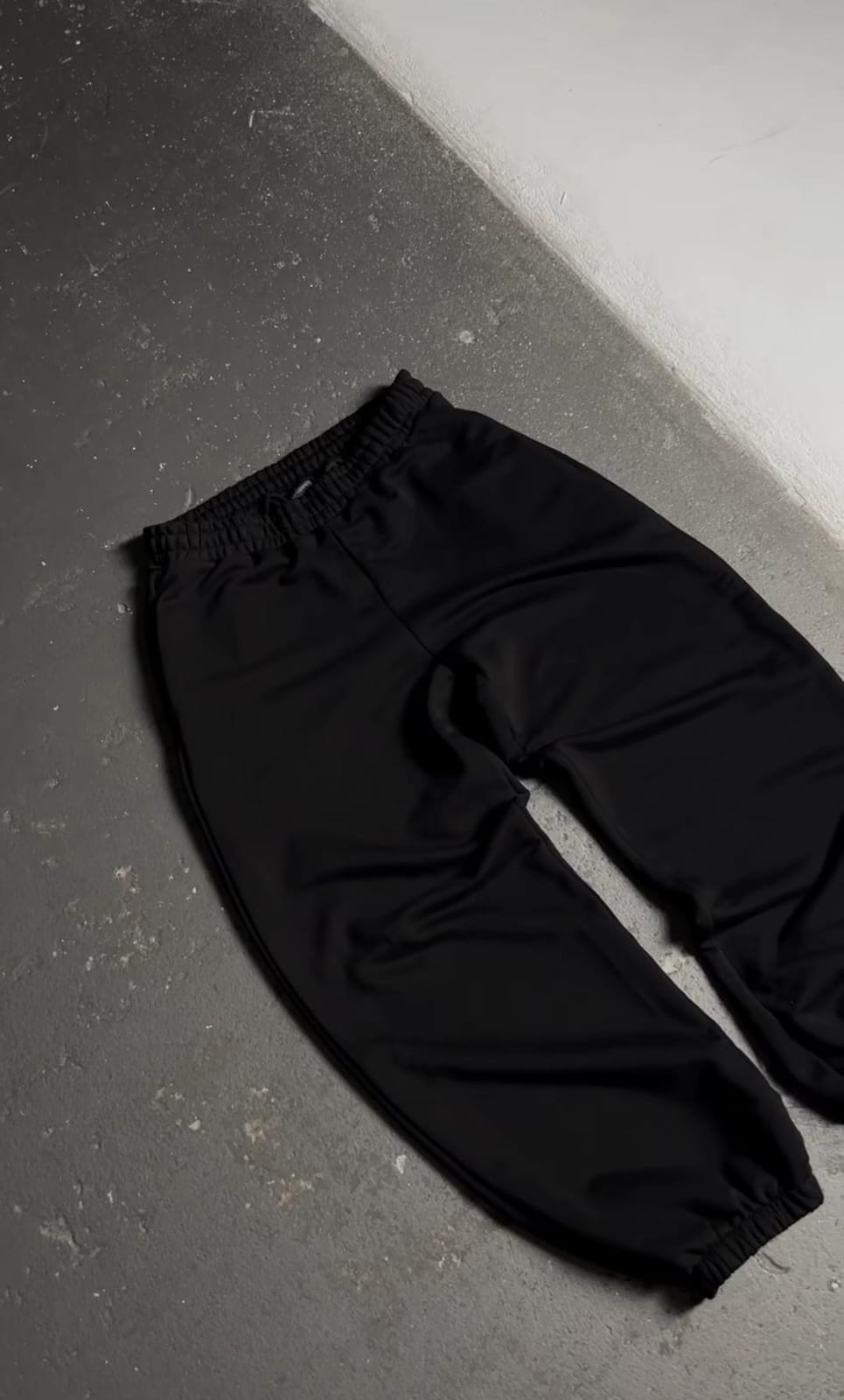 Black Oversize Joggers
